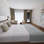 Timebasishotel Rose Garden Premium
