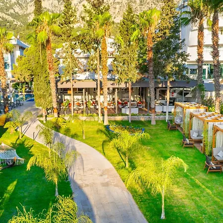 Rose Garden Premium Ξενοδοχείο ημιδιαμονής