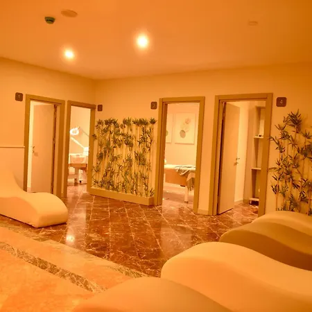 Rose Garden Premium Love hotel