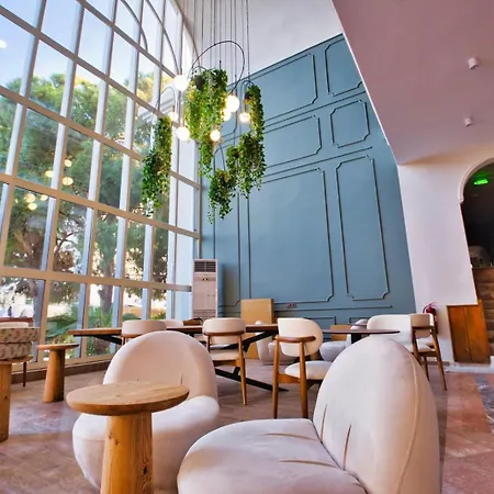 Rose Garden Premium Love hotel