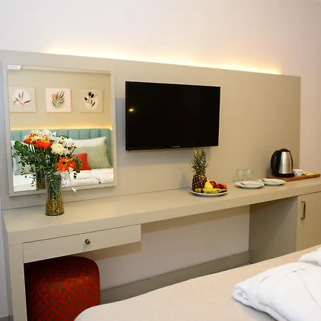 Rose Garden Premium Love hotel